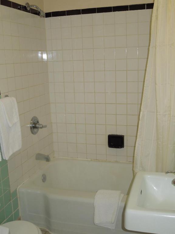 Red Lion Motel Southampton Стая снимка