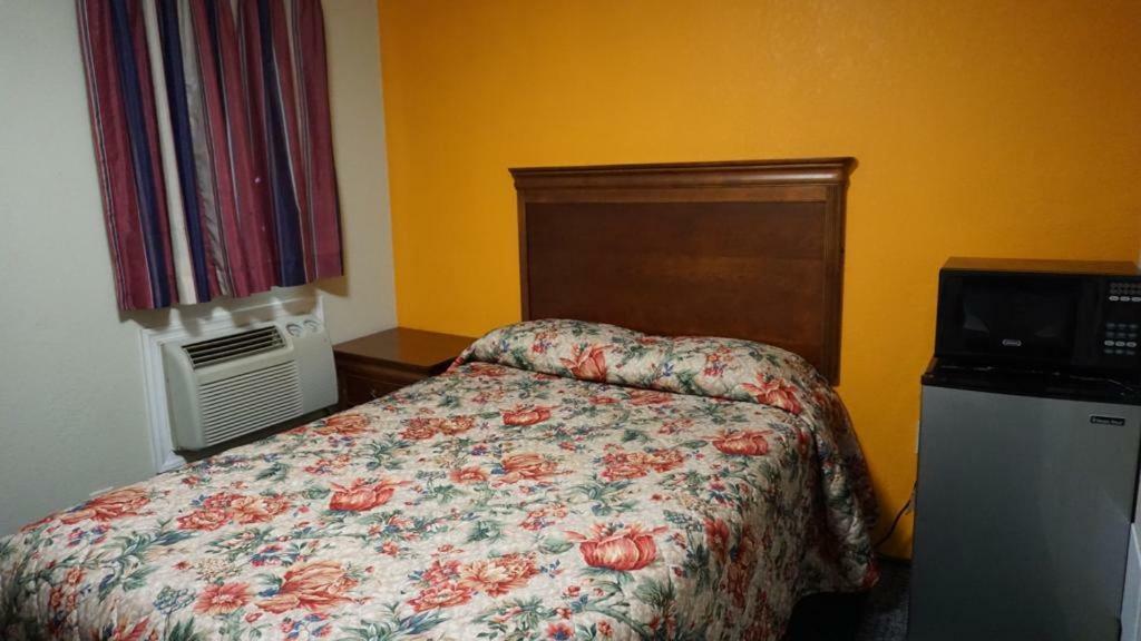 Red Lion Motel Southampton Екстериор снимка